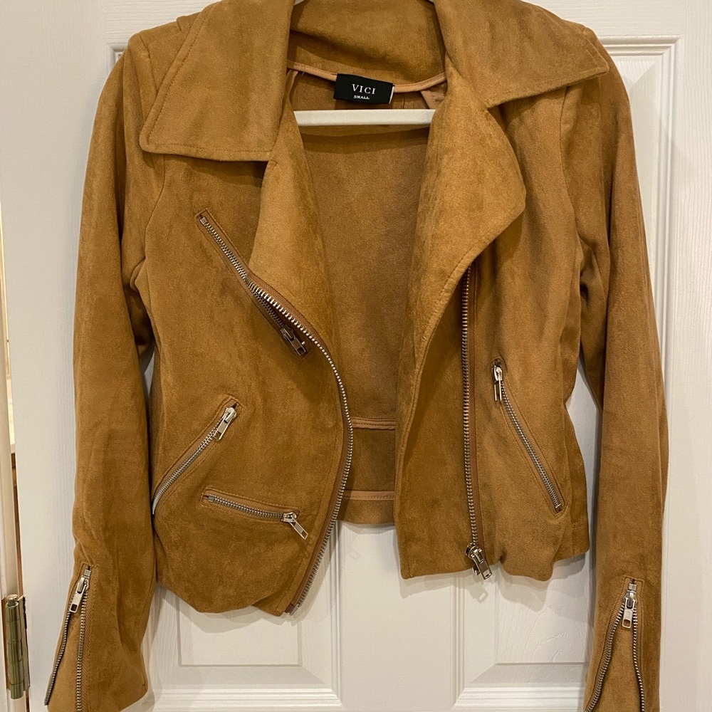 Vici camel suede coat
